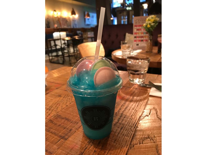 Crufts 2018 昨夜はイギリス名物のバブへ