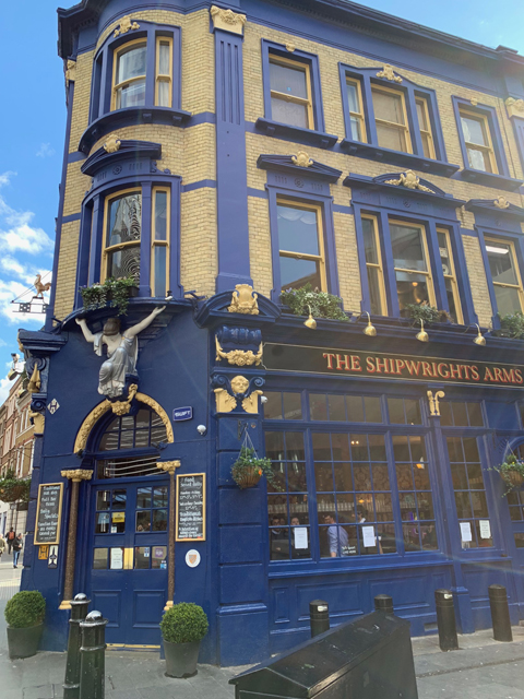 Crufts 2020 ロンドン最終日 空港へ向かっています